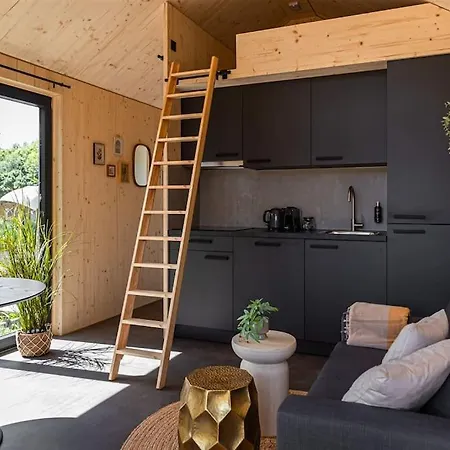 Holiday home Tinyhouse Laurier Meerssen