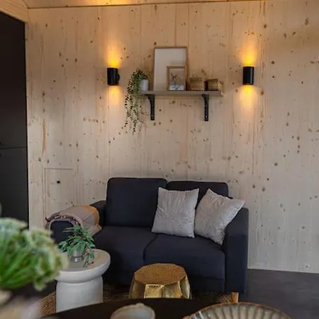 Holiday home Tinyhouse Laurier